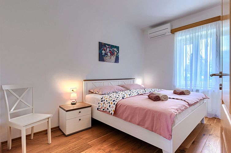 Vakantiehuis Old stone villa