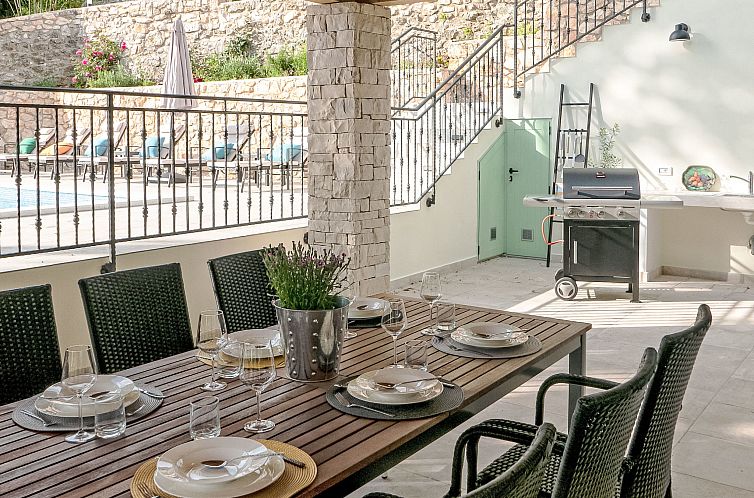 Vakantiehuis Villa Nona Nina