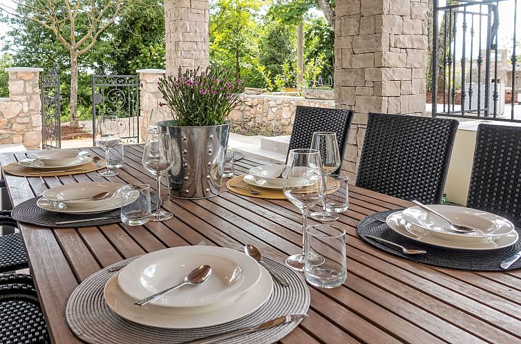 Vakantiehuis Villa Nona Nina