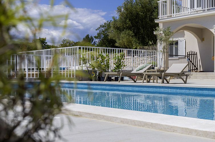 Vakantiehuis Villa Ena