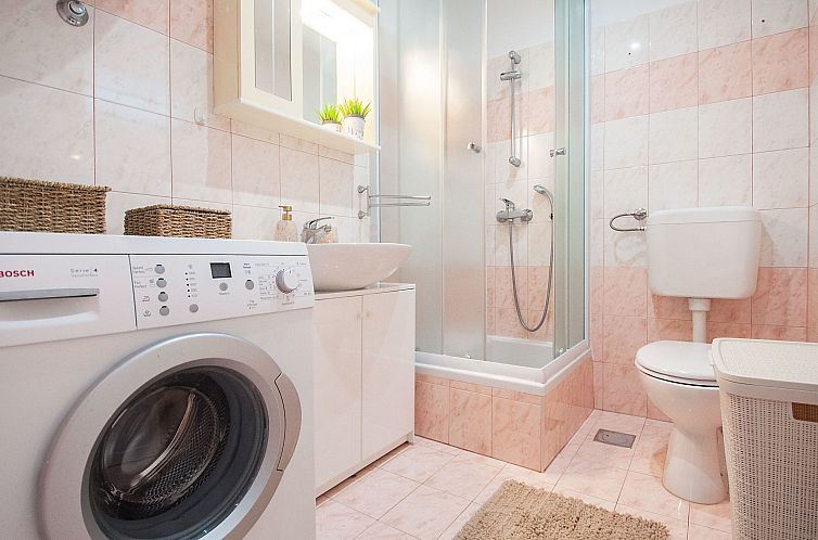 Appartement Wohnung "Ela A4" direkt am Strand