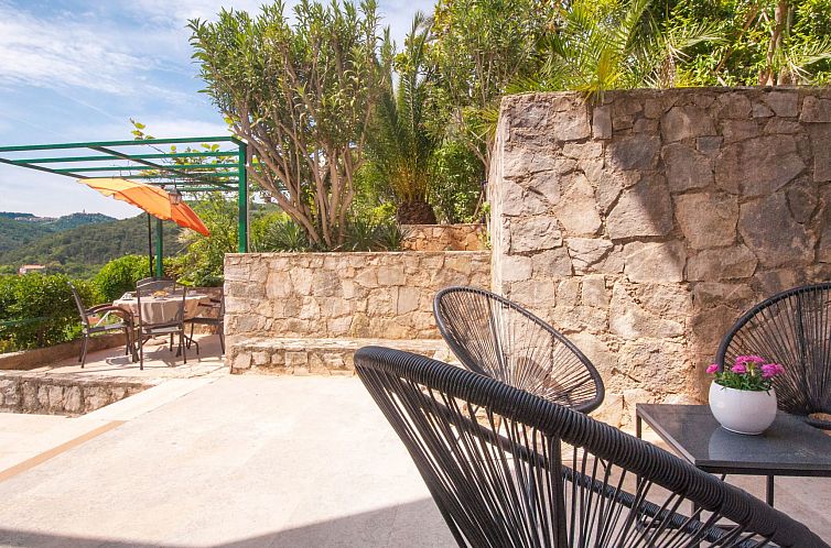 Appartement Wohnung "Olia Orange" mit Terrasse