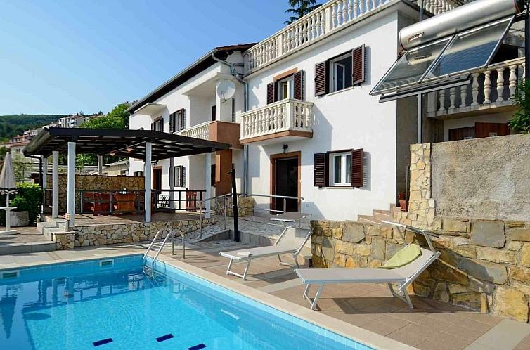 Vakantiehuis 'Villa Ivisa' mit eigenem Pool