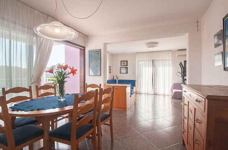 Appartement Wohnung Violett für 6 Personen