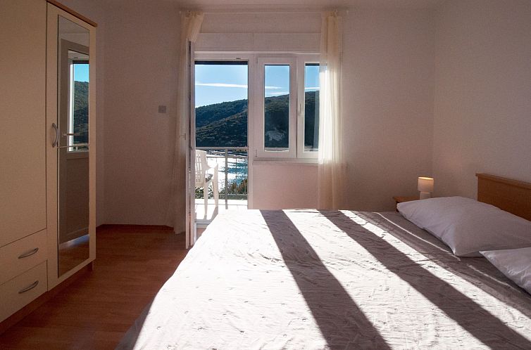 Appartement Drei-Zimmer-Wohnung Rita, in der Nähe des Stran