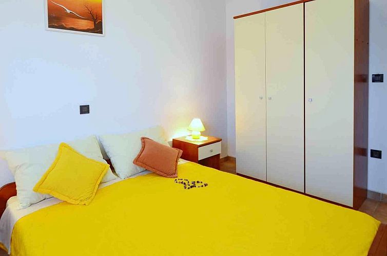 Vakantiehuis 'Persic' mit privatem Pool