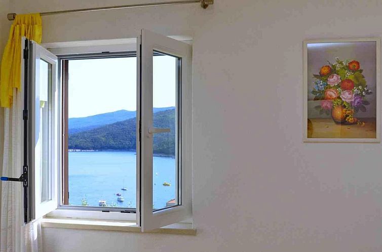Vakantiehuis 'Persic' mit privatem Pool