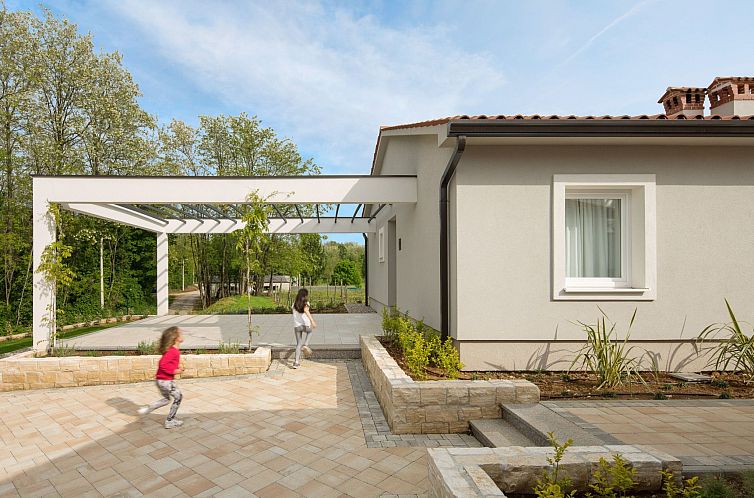 Vakantiehuis Charmante Villa mit gepflegtem Garten und behei
