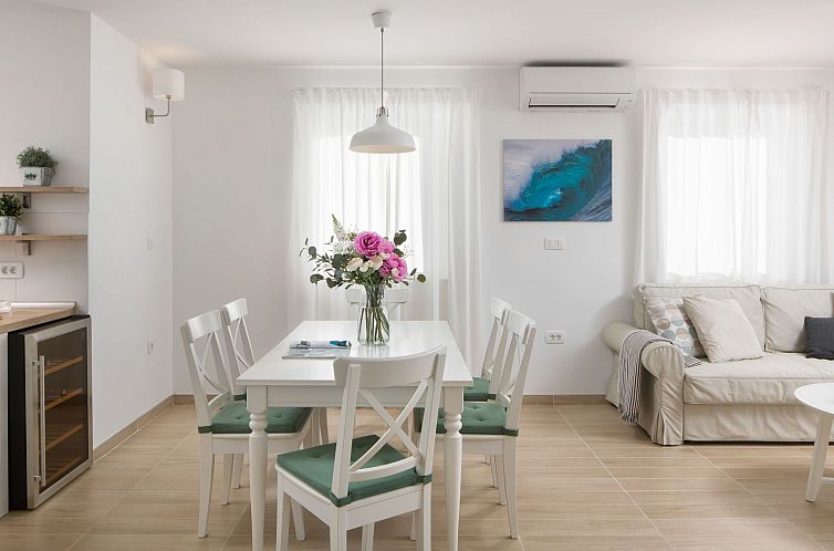 Vakantiehuis Charmante Villa mit gepflegtem Garten und behei