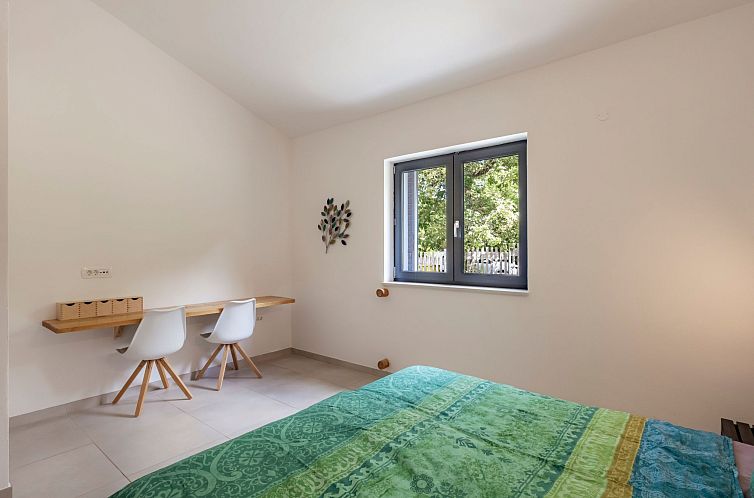 Vakantiehuis Red House Kraj Drage - Grüne Oase der Ruhe