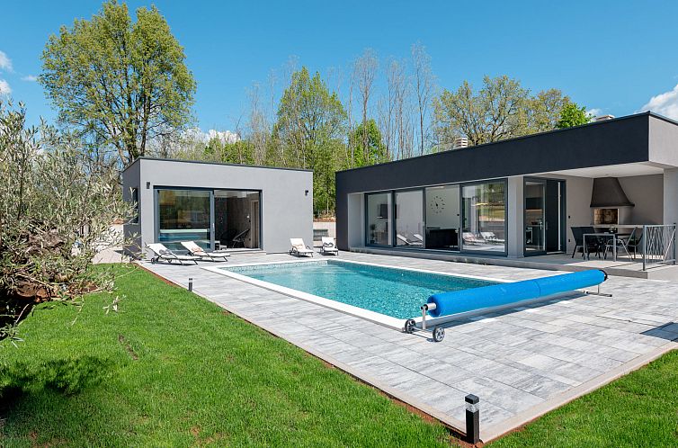 Vakantiehuis Villa Green Luxury & SPA II