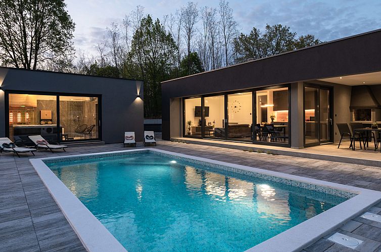 Vakantiehuis Villa Green Luxury & SPA II