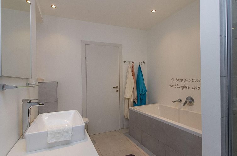 Vakantiehuis Villa mit Pool