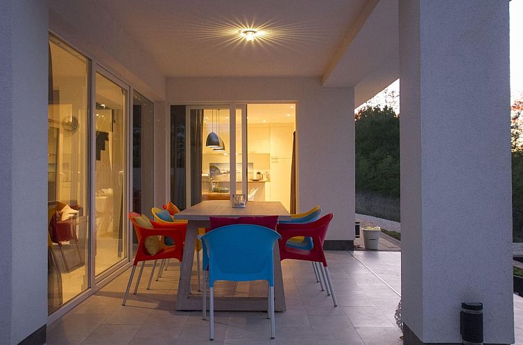 Vakantiehuis Villa mit Pool