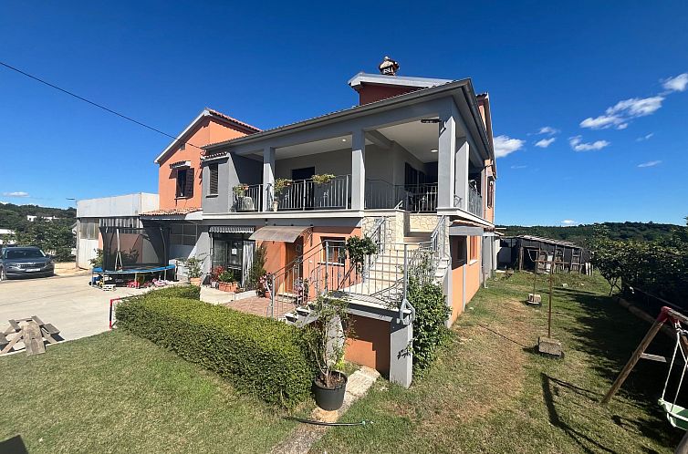 Appartement Wohnung "Wohnung Sterna mit Pool"