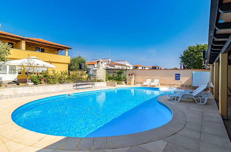 Guest house 1016306 - Apartment Istria - Appartement Leko