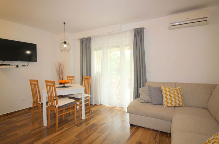 Appartement Jakomina 1