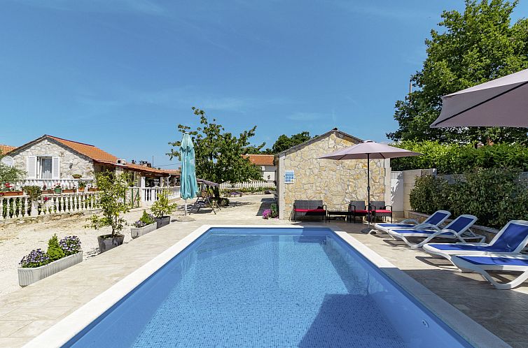 Unterkunft 10163216 - Ferienhaus Istrien - Vakantiehuis Glavica