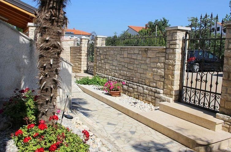 Appartement Residence Livija 3