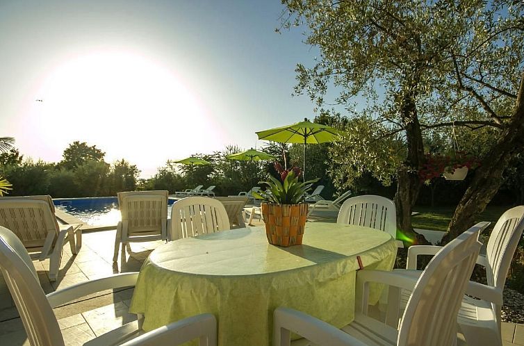 Appartement Residence Livija 3