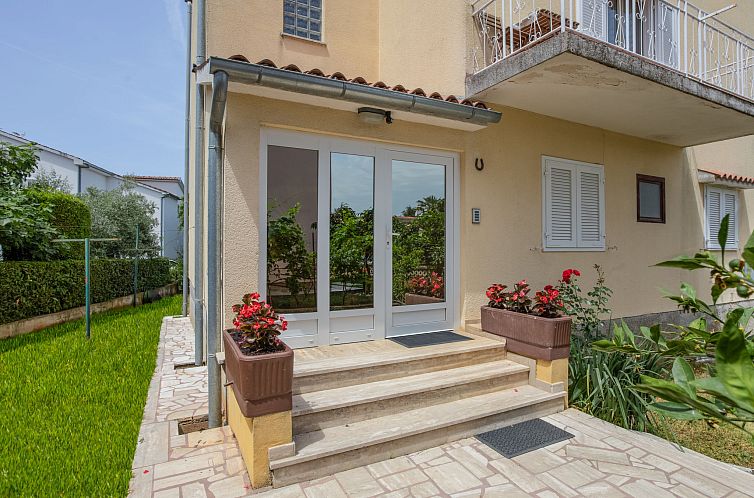 Guest house 1016372 - Apartment Istria - Appartement Daria
