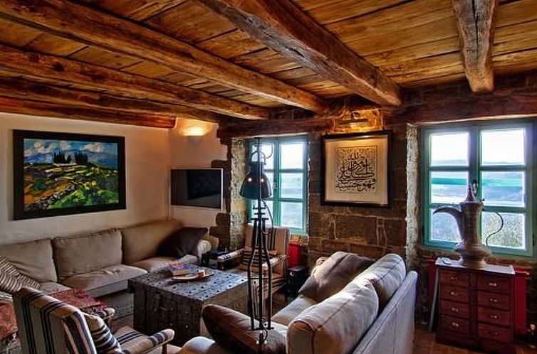 Vakantiehuis Tolle Villa Sancta Maria Motovun mit Pool