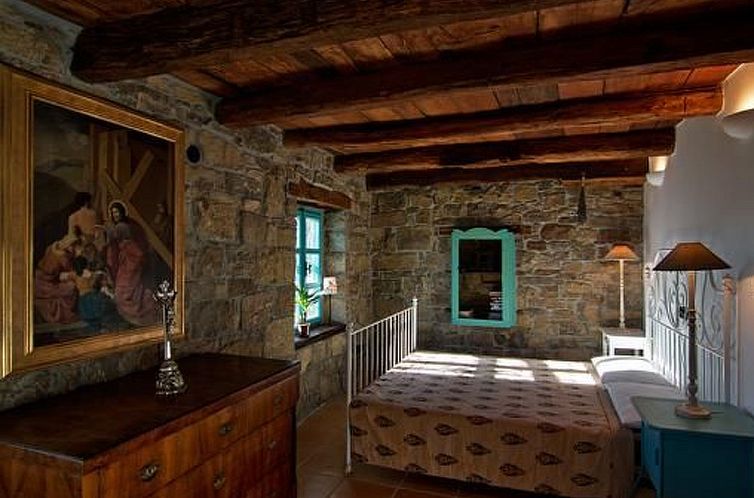 Vakantiehuis Tolle Villa Sancta Maria Motovun mit Pool