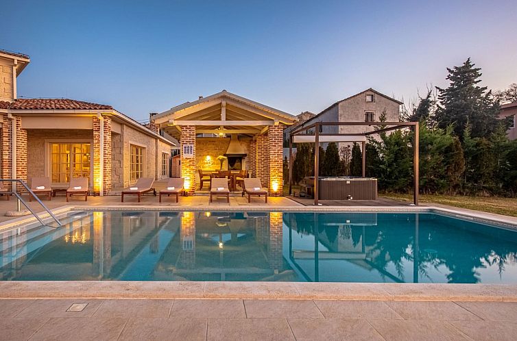 Unterkunft 1018808 - Ferienhaus Istrien - Vakantiehuis Villa "Star" mit Whirlpool