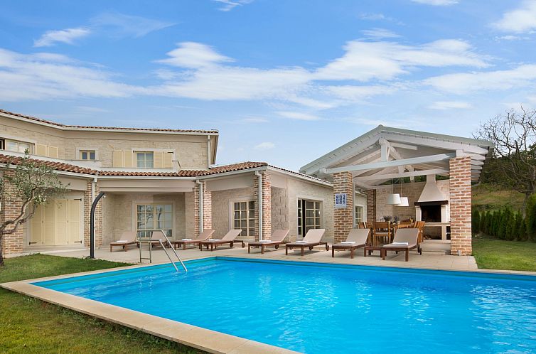 Vakantiehuis Villa "Star" mit Whirlpool