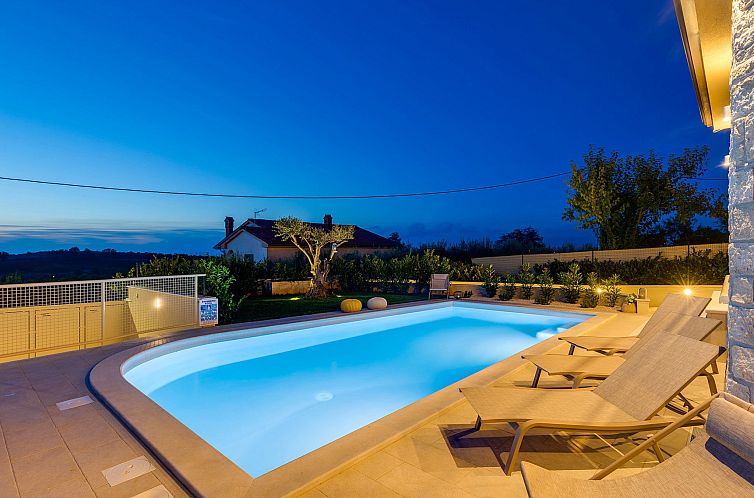 Vakantiehuis Villa Mikela