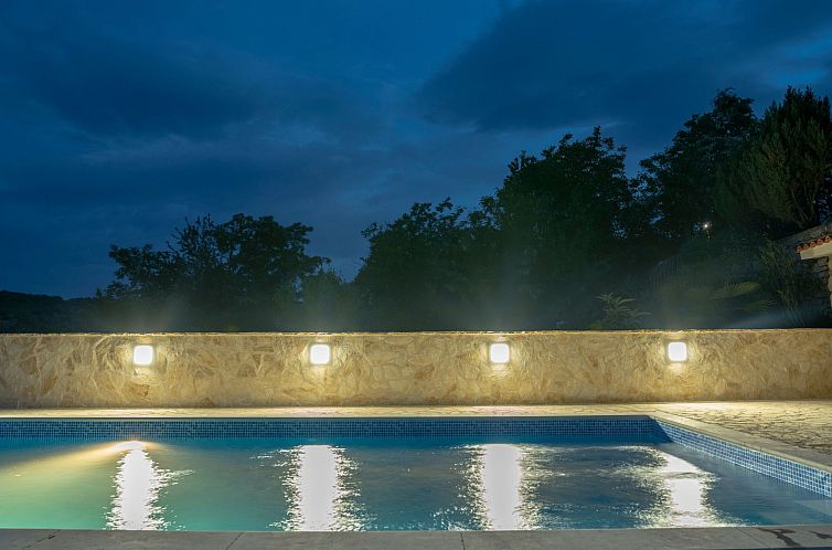 Vakantiehuis Wunderschön eingerichtete Villa mit Pool und G