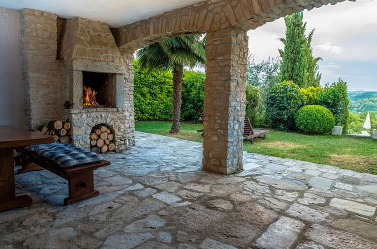 Vakantiehuis Wunderschön eingerichtete Villa mit Pool und G