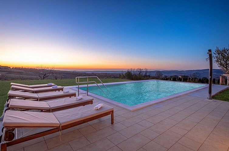 Vakantiehuis mit Privatpool für 10 Personen ca. 400 m&sup2;