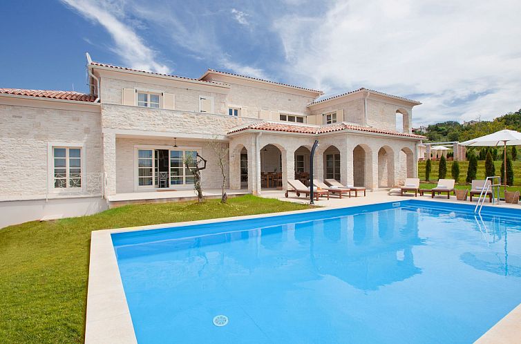 Vakantiehuis mit Privatpool für 10 Personen ca. 400 m&sup2;