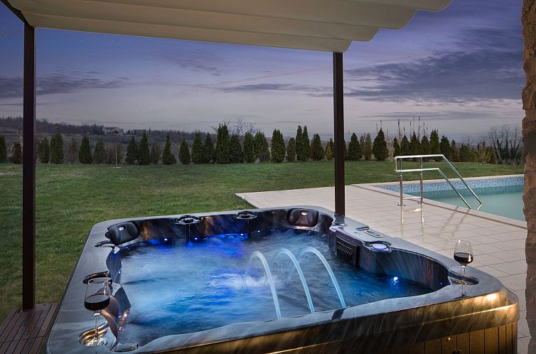 Vakantiehuis mit Privatpool für 10 Personen ca. 400 m&sup2;