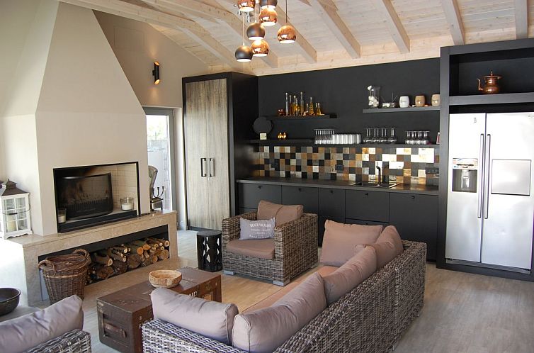 Vrijstaande woning in Baderna