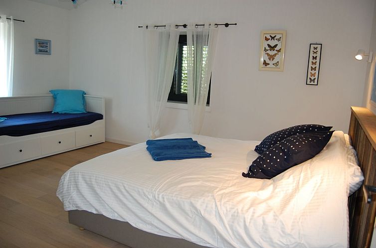 Vrijstaande woning in Baderna