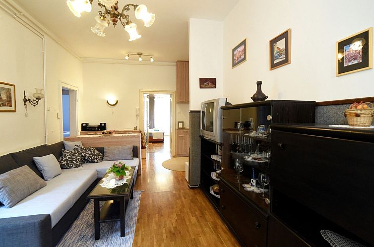 Appartement Wohnung in Zagreb mit großer Terrasse, neben de