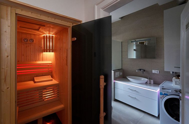 Appartement Wohnung in Zagreb mit großer Terrasse, neben de
