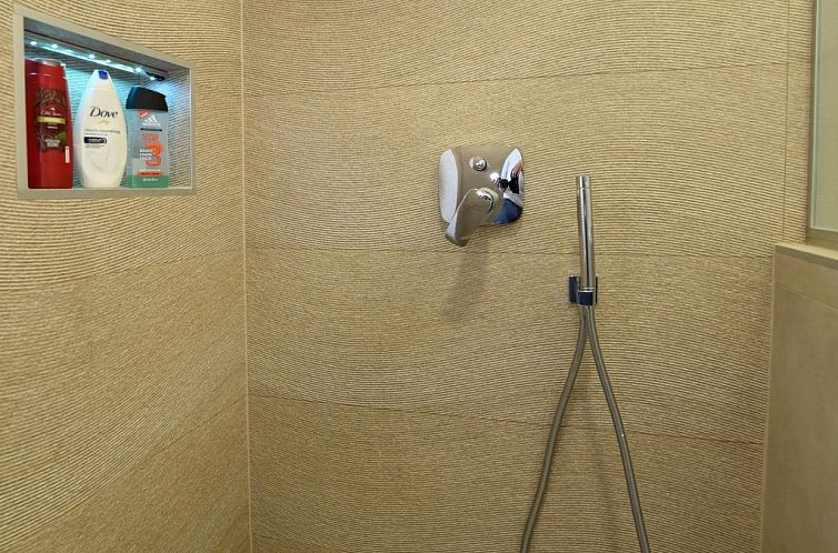 Appartement Wohnung in Zagreb mit großer Terrasse, neben de