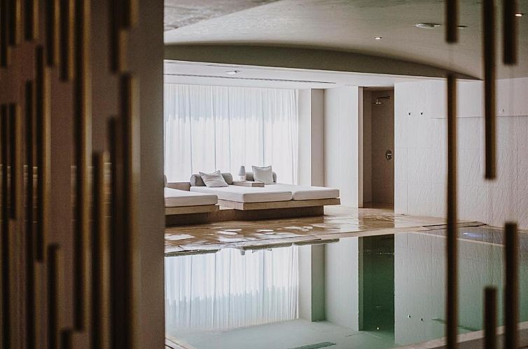 Aguas de Ibiza Grand Luxe Hotel