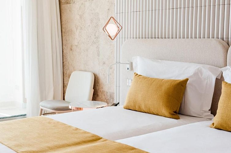Aguas de Ibiza Grand Luxe Hotel