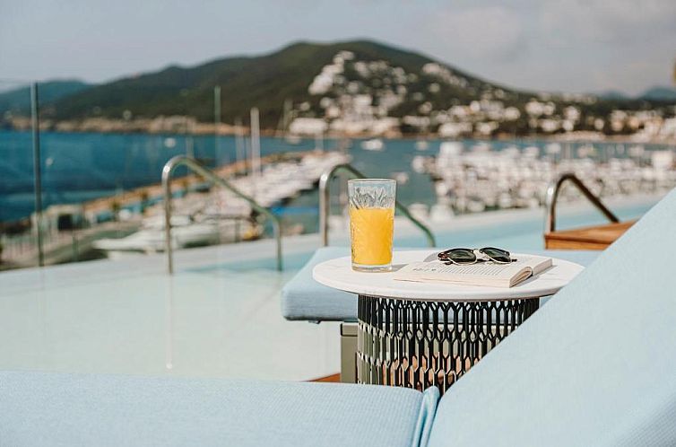 Aguas de Ibiza Grand Luxe Hotel