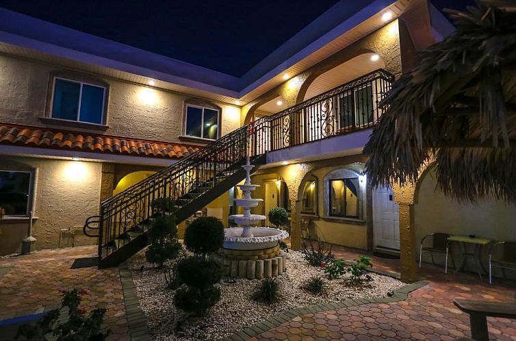 Bayview Plaza Waterfront Resort