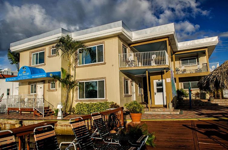 Bay Palms Waterfront Resort - Hotel and Marina