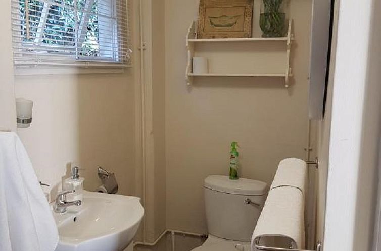 Apartment 7 On Oakleigh