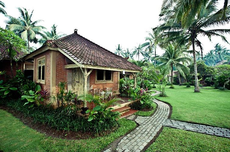 D'Tunjung Resort & Spa