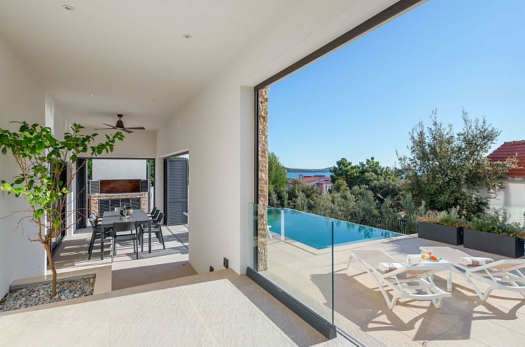 Vakantiehuis Charmantes Haus in Sevid mit privatem Parkplatz