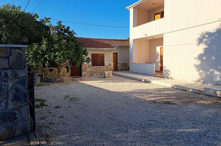 Vakantiehuis "Charmy Luna" mit Pool