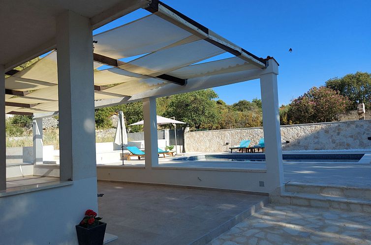 Vakantiehuis "Charmy Luna" mit Pool